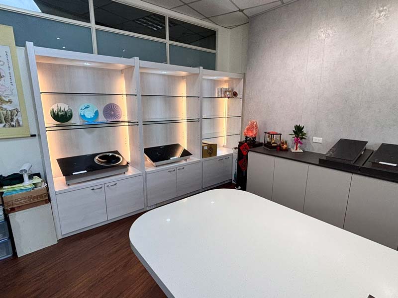 Qun Ge｜EASY Authorized Dealer – Changhua